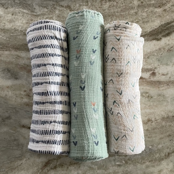 aden + anais Other - Aden + Anais 100% Cotton Muslin Swaddles